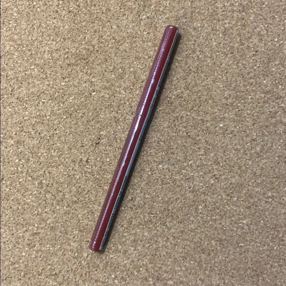 NYX Professional Makeup Retractable Lip Pe…